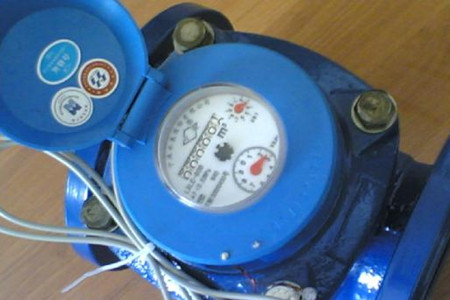 一種密封性好、不易滲水的光電直讀遠傳水表